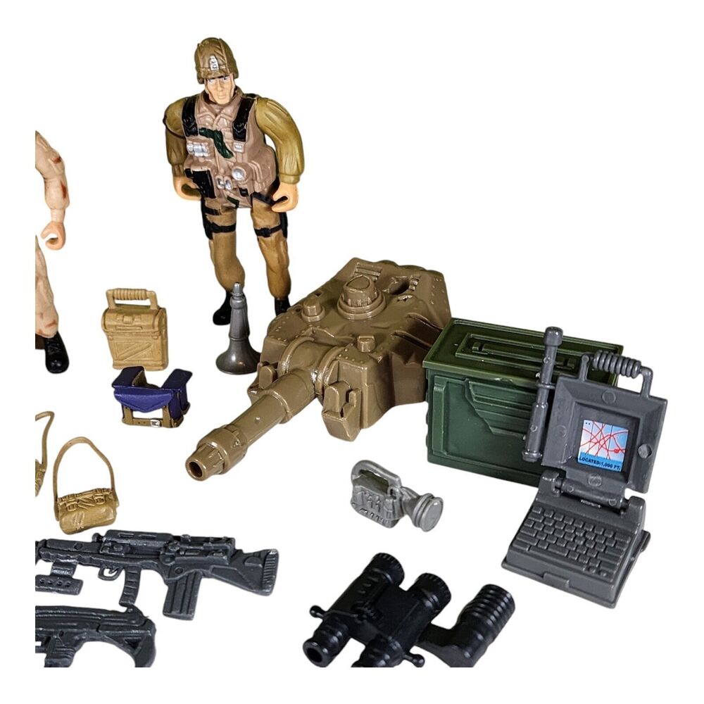 Lot of 5 The Corps & Chap Mei 4" Action Figures Soldier Army Men + Weapons - Picture 4 of 5